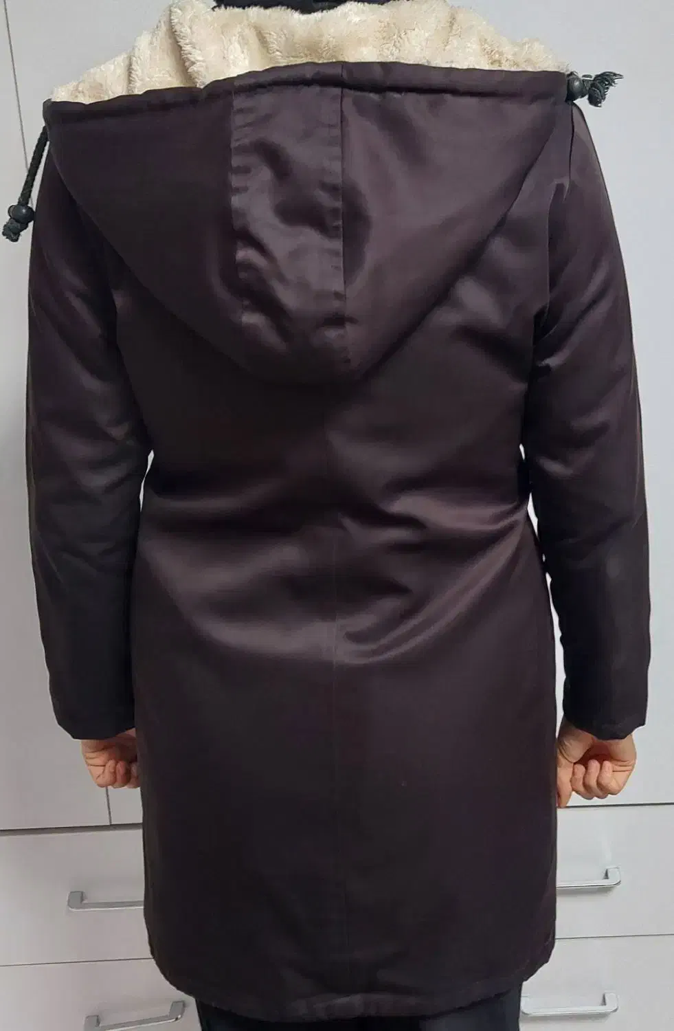 پالتو زنانه سایز ۳۸ تا ۴۲ مشکی کاملا نو و تمیز|لباس|پیشوا, |دیوار