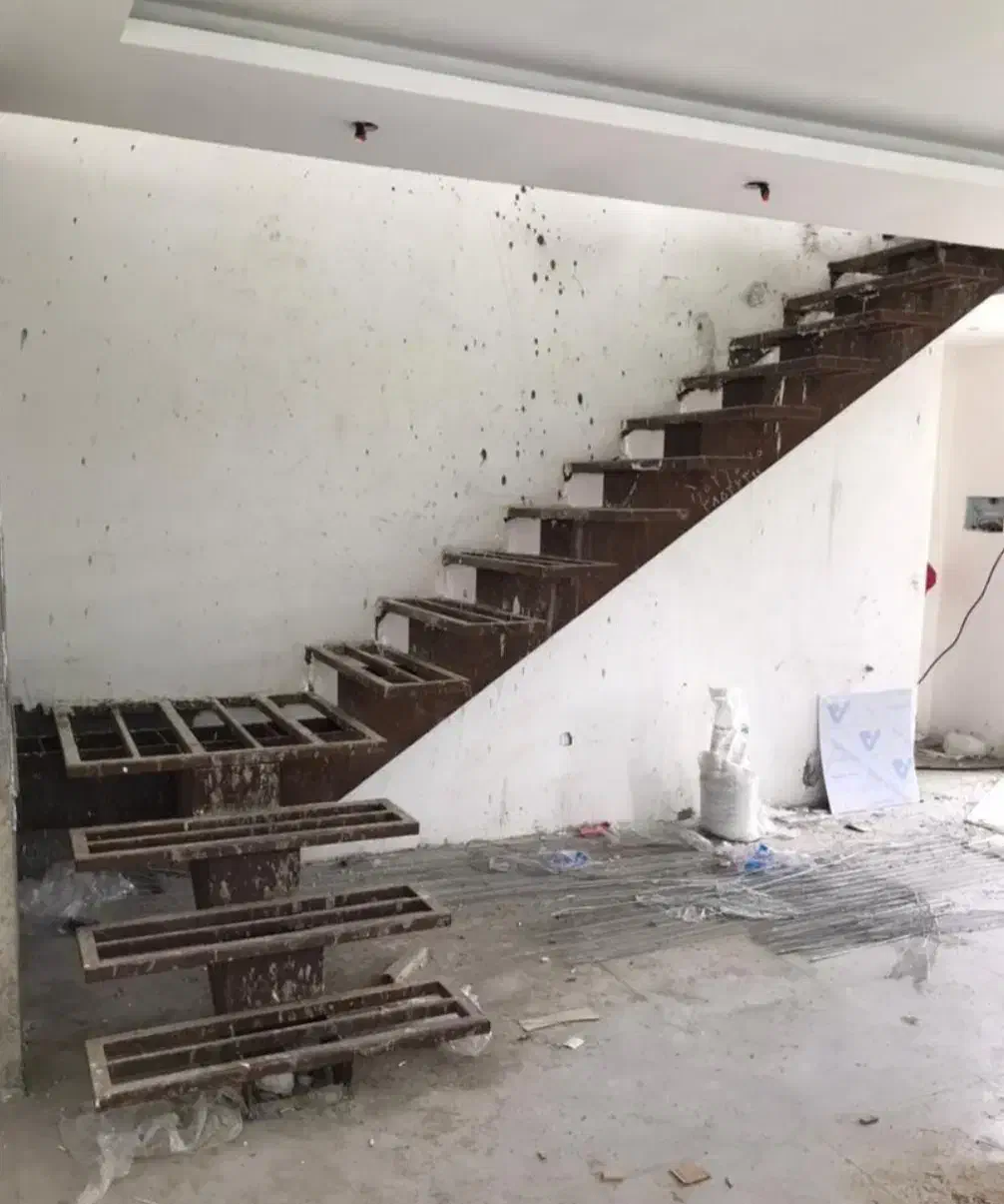 انواع جوشکاری درب وپنجره وسقف شیروانی|خدمات پیشه و مهارت|نیشابور, مدرس|دیوار