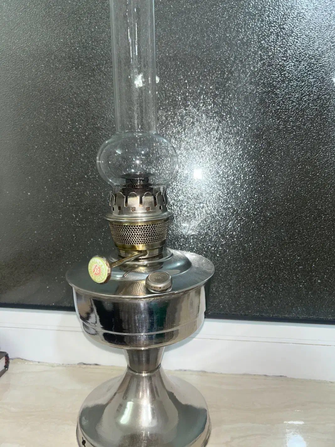 چراغ گردسوز|لامپ و چراغ|قم, انسجام|دیوار