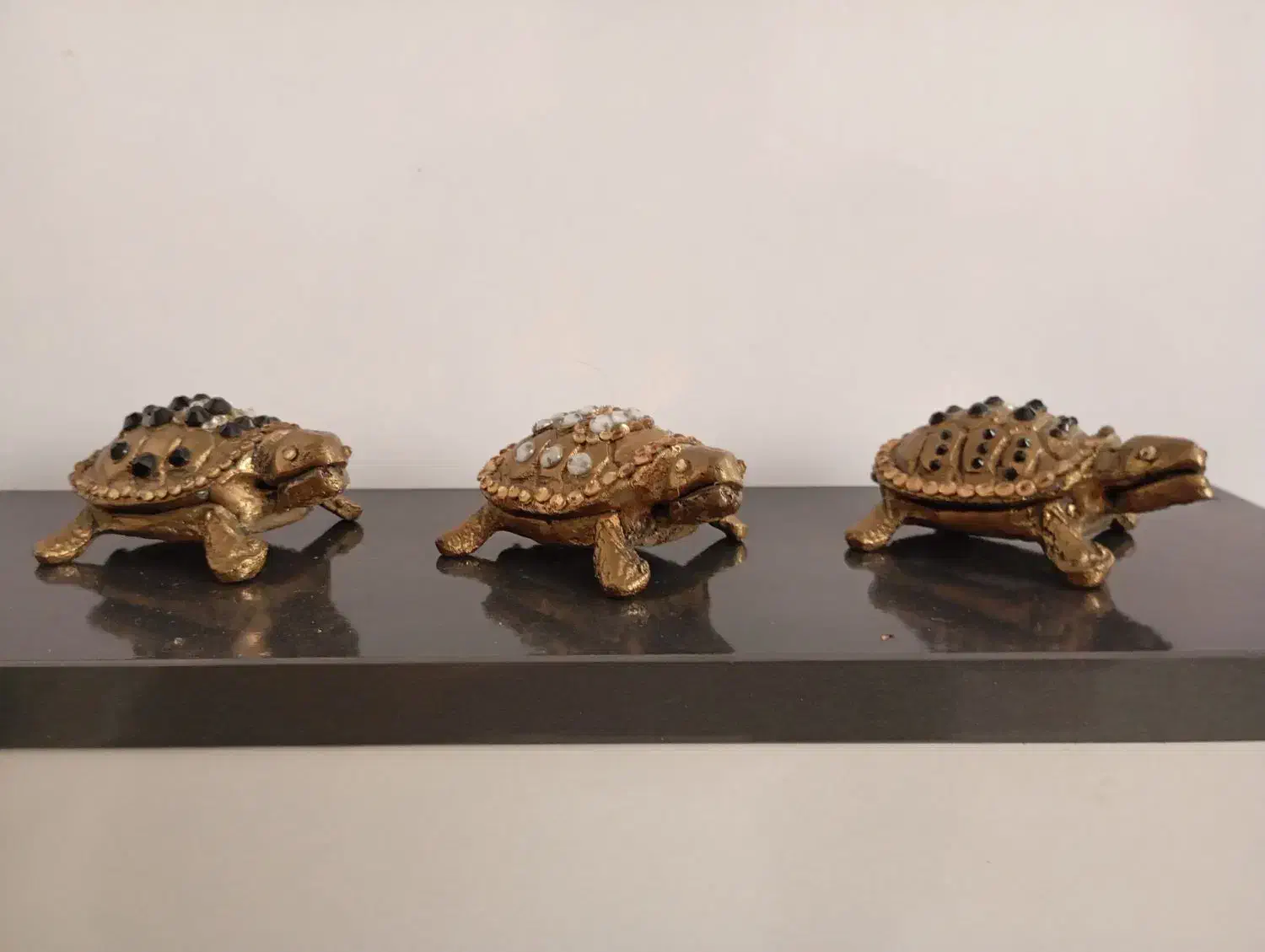 دکوری|مجسمه، تندیس، ماکت|رشت, باهنر|دیوار