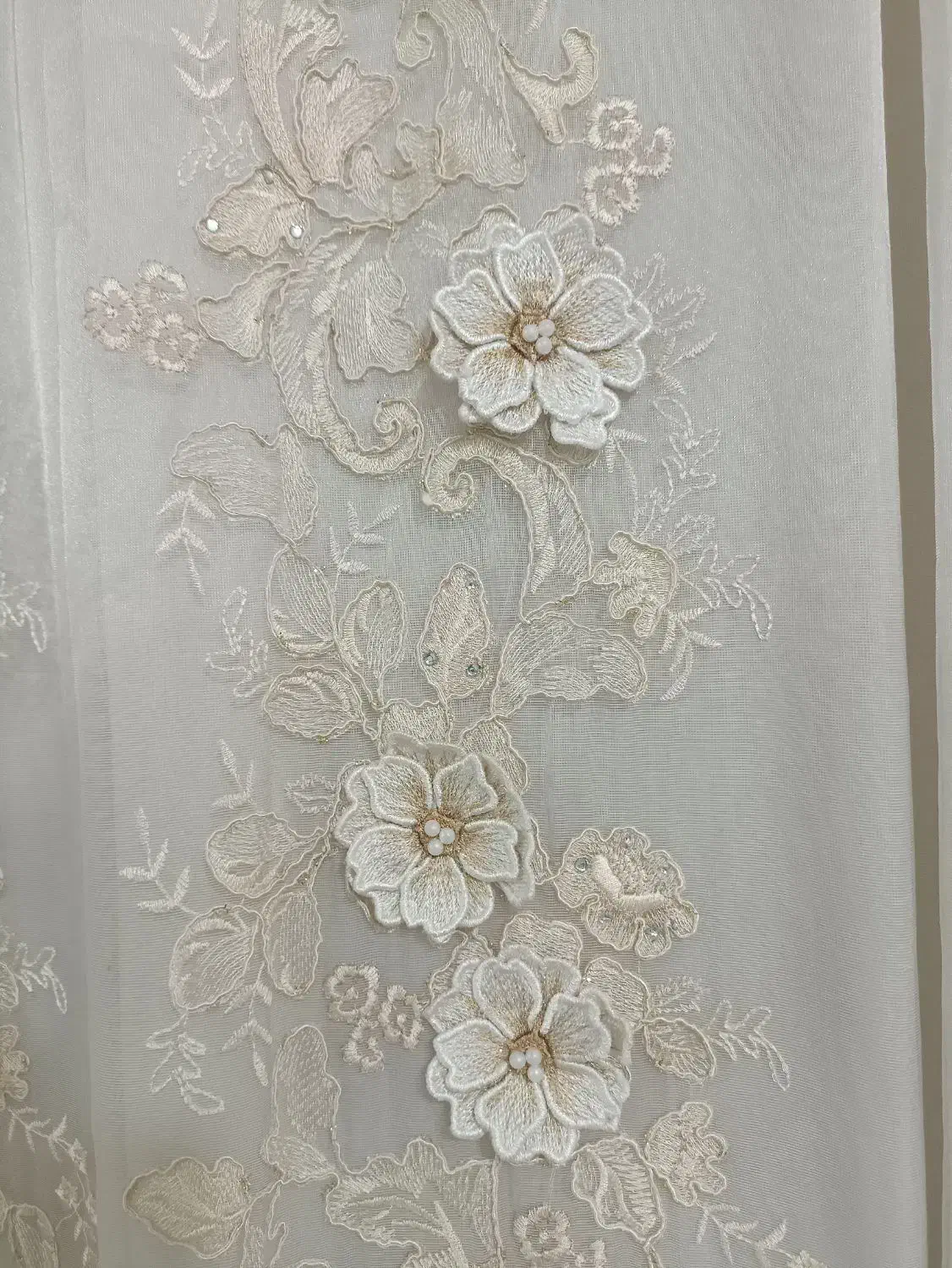 پرده خیلی تمیز در نو|پرده، رانر، رومیزی|قم, شهرک مهدیه (مدرس)|دیوار