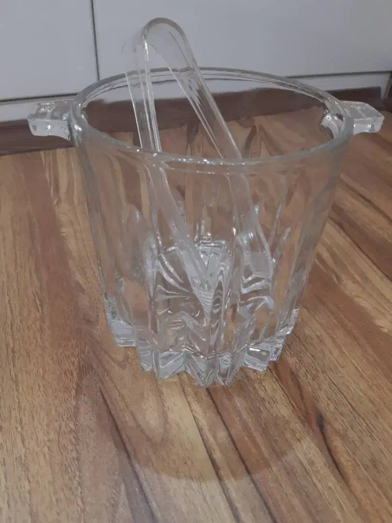 جایخی ترک|ظروف سرو و پذیرایی|صدرا-فارس, فاز ۲|دیوار