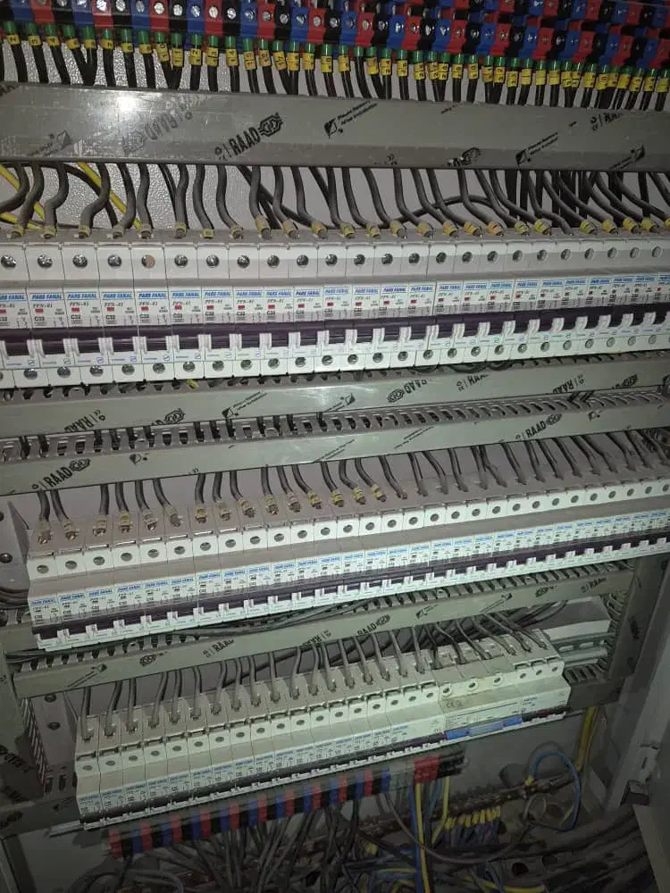 برقکاری ساختمان خدمات فوری و شبانه‌روزی|خدمات پیشه و مهارت|نسیم‌شهر, |دیوار