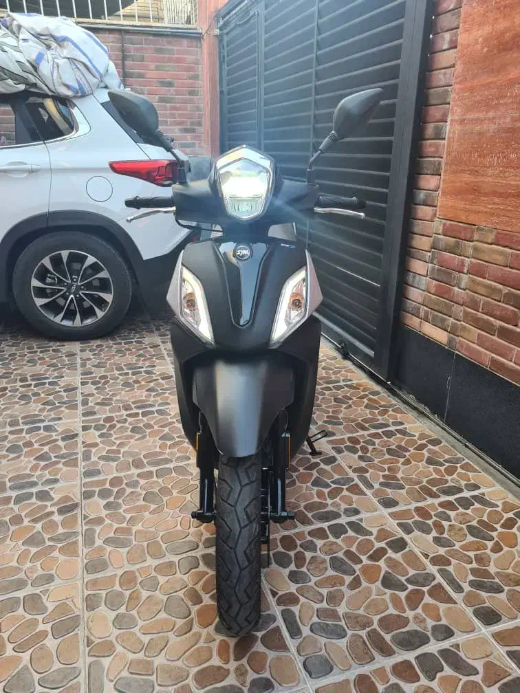 لاکی ۲۰۰ سی سی اس وای ام تایوان ۱۴۰۲|موتورسیکلت|شیراز, شهرک مفتح|دیوار