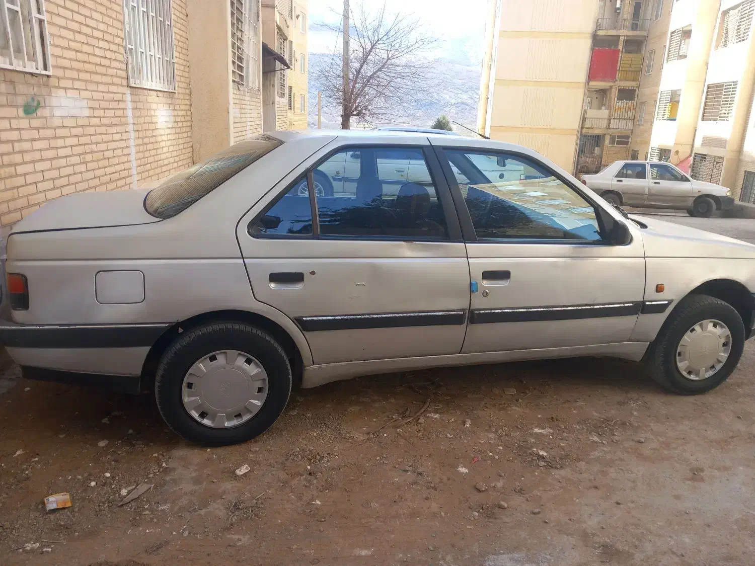 روا سال|خودرو سواری و وانت|خرمآباد, |دیوار