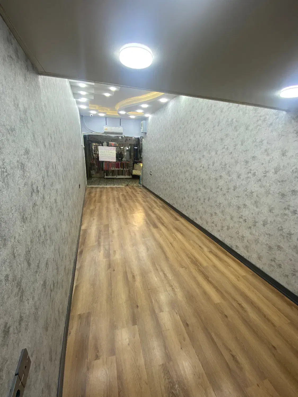 اجاره مغازه به متراژ ۲۴ متر در خیابان فرهنگ|اجارهٔ مغازه و غرفه|صومعه‌سرا, |دیوار