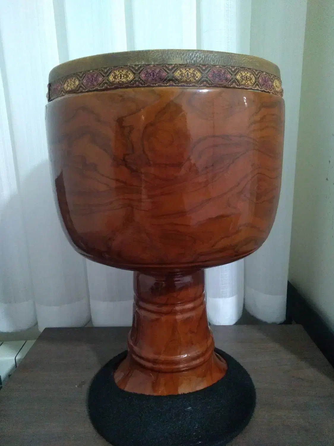 تمبک|سازهای سنتی|شهرکرد, |دیوار