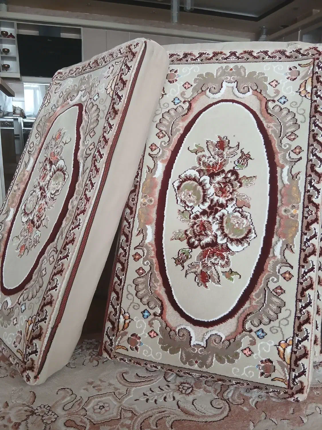 پشتی|پشتی|لردگان, |دیوار