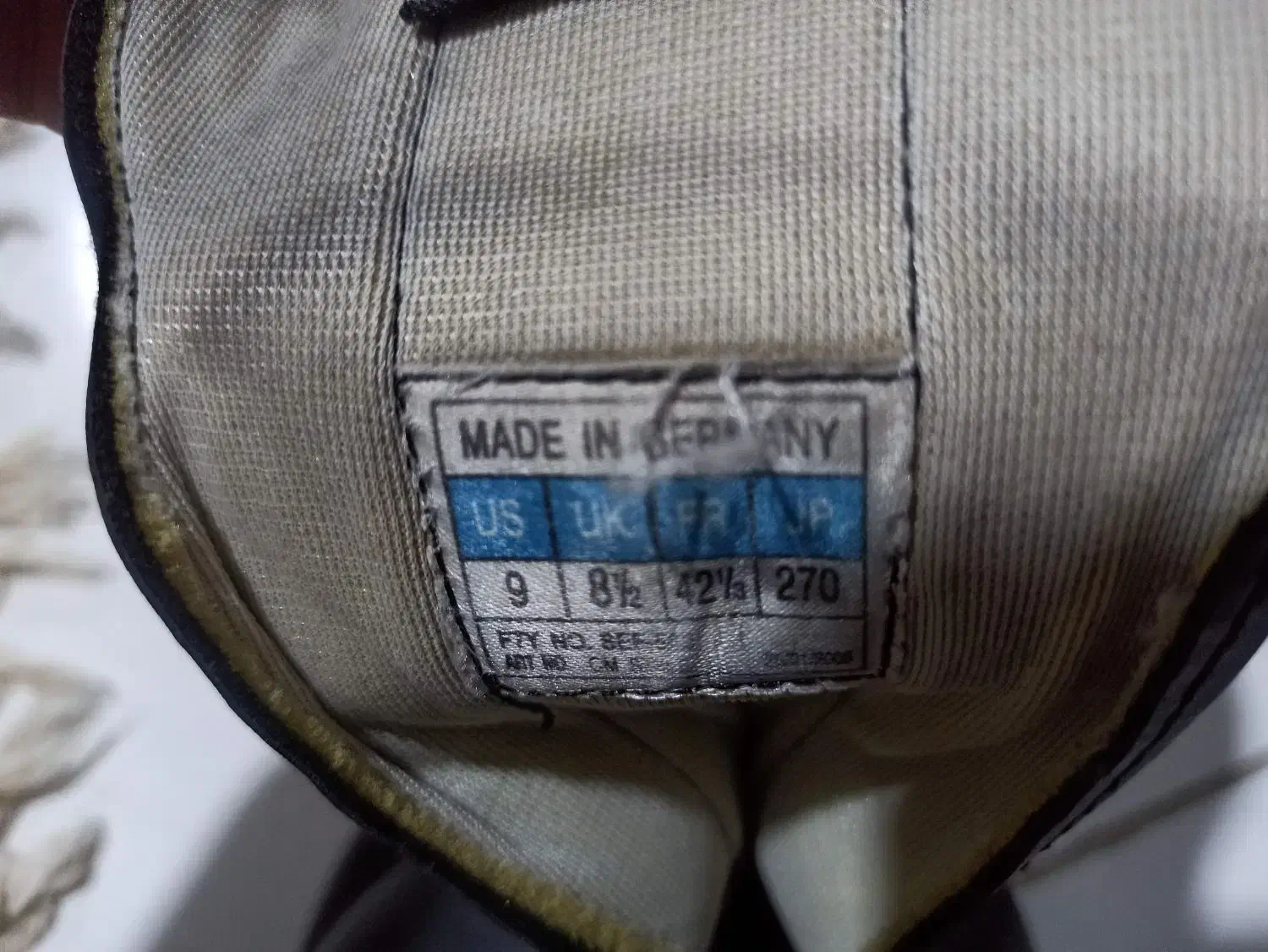 کفش فوتبالی|کیف، کفش، کمربند|فولادشهر, A1|دیوار