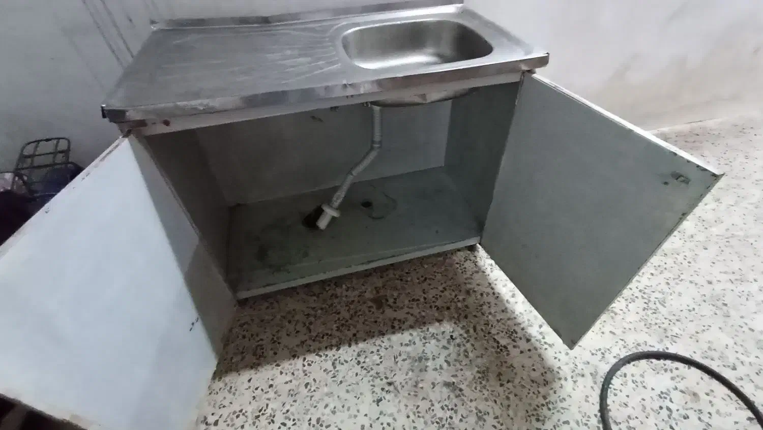 سینک با کابینت|مصالح و تجهیزات ساختمان|دزفول, |دیوار