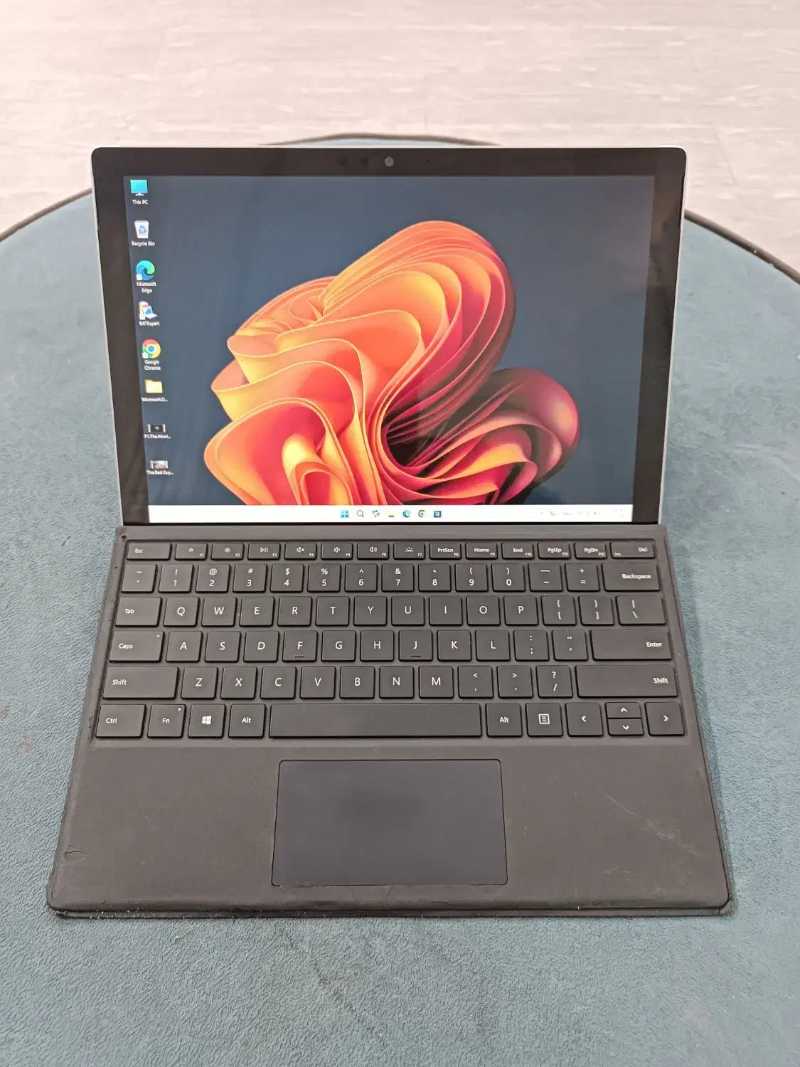 سرفیس پرو ۵ با کیبورد|تبلت|تهران, میدان ولیعصر|دیوار