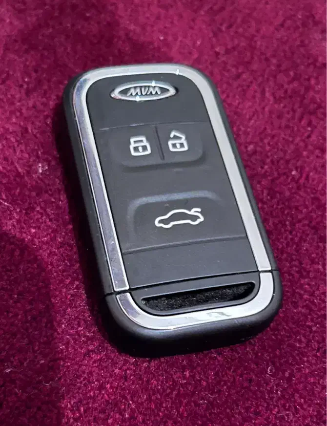 سوئیچ آریزو ۵|اشیا|قم, ولیعصر|دیوار