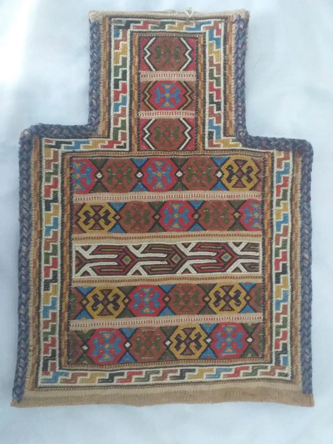گلیم نمکدان دست بافت نو و سوزن دوزی شده|گلیم، جاجیم، گبه|اردبیل, |دیوار