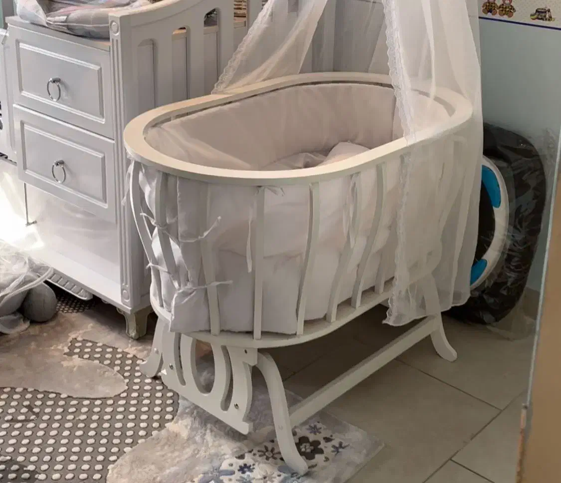 تخت کنارمادر درحدنو|تخت و صندلی بچه|تهران, کاج|دیوار