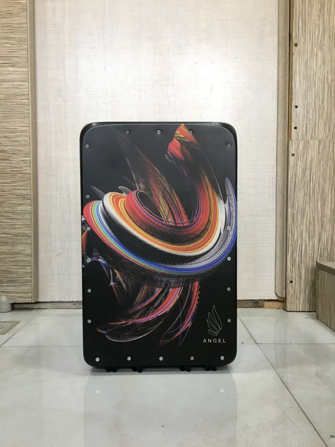 کاخن آنجل چهار پیچ کوک|درام و پرکاشن|رشت, گلزاران|دیوار