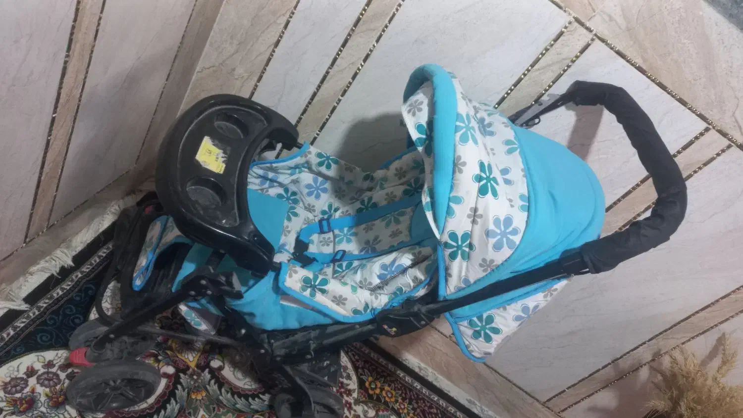 یک عدد کالسکه فروخته میشود|کالسکه و لوازم جانبی|ایرانشهر, |دیوار