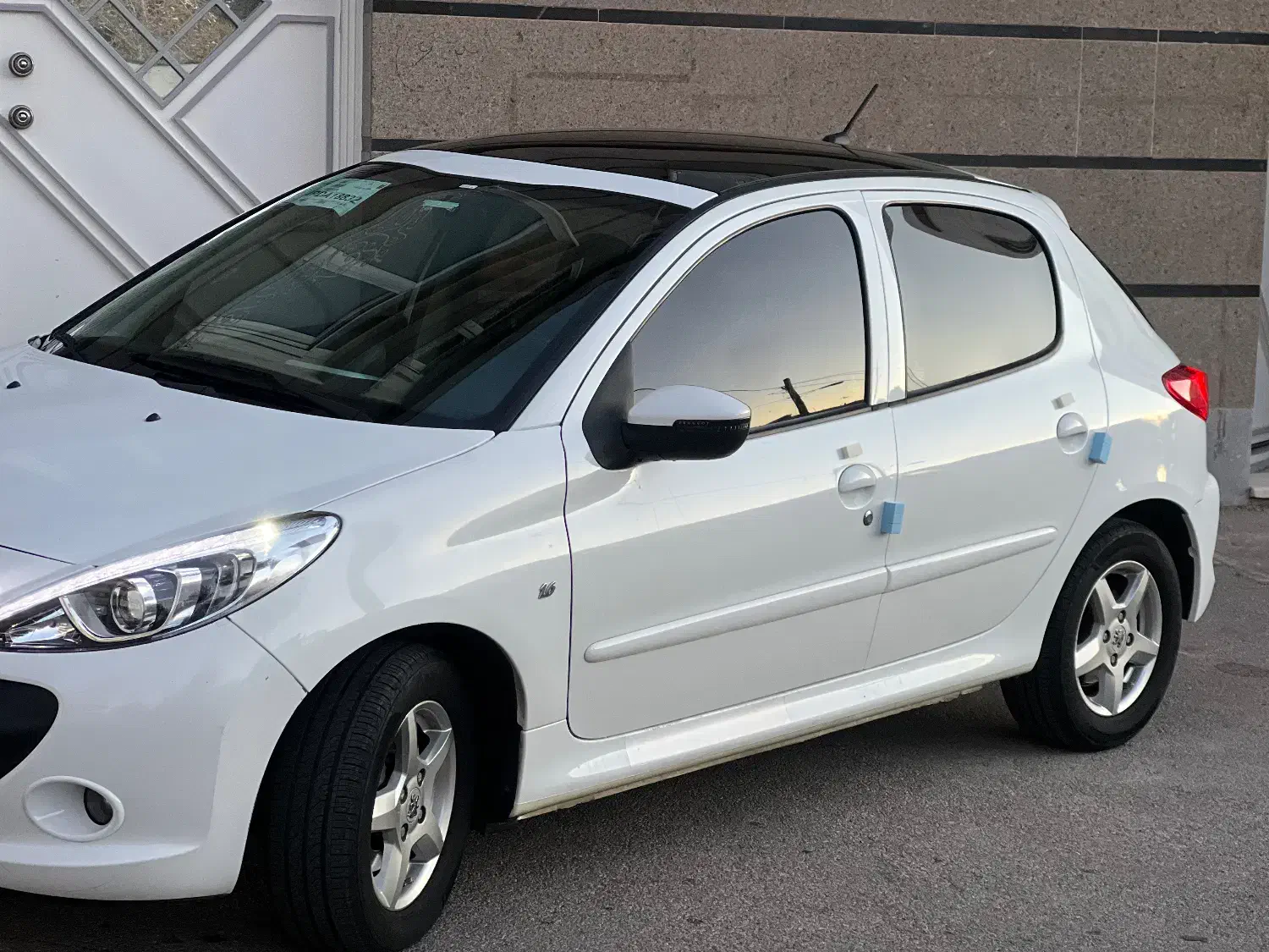 ۲۰۷ پاناروما دنده 85 گانه|خودرو سواری و وانت|قزوین, |دیوار