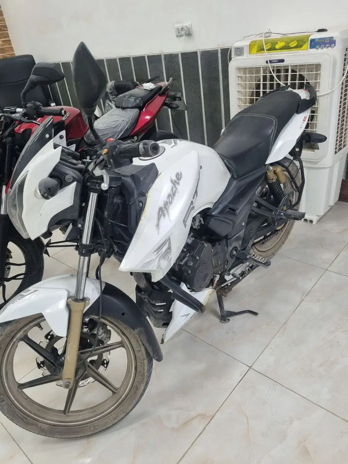 آپاچی ۱۸۰|موتورسیکلت|یزد, |دیوار