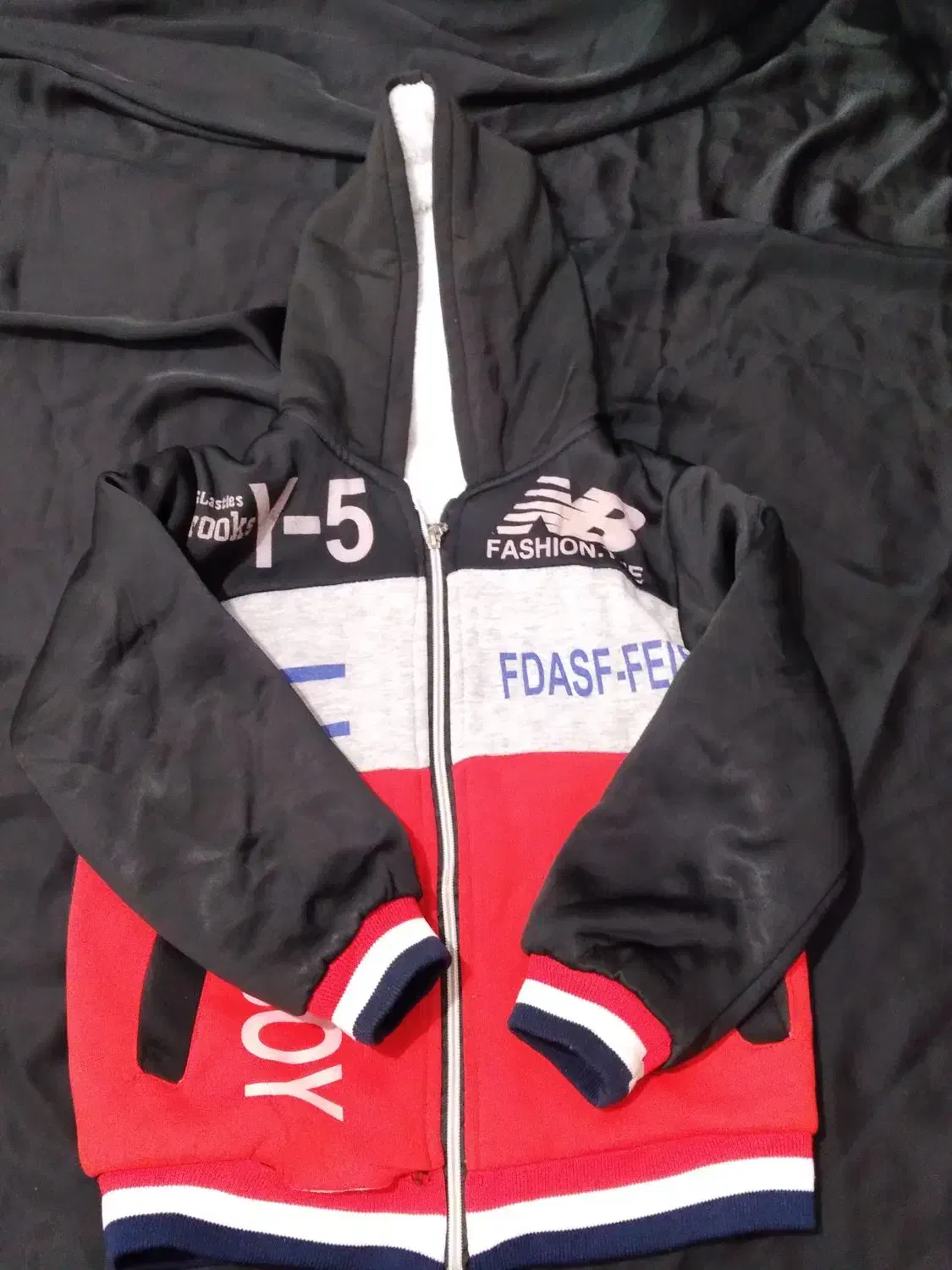 کاپشن سویشرت کفش|کفش و لباس بچه|محمدشهر, سیدآباد|دیوار