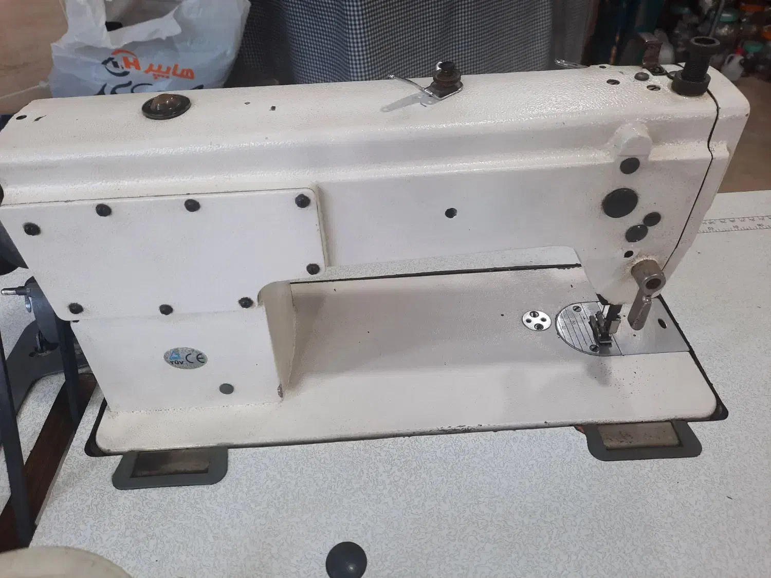 چرخ خیاطی صنعتی|ماشینآلات صنعتی|رشت, کوی یخ|دیوار