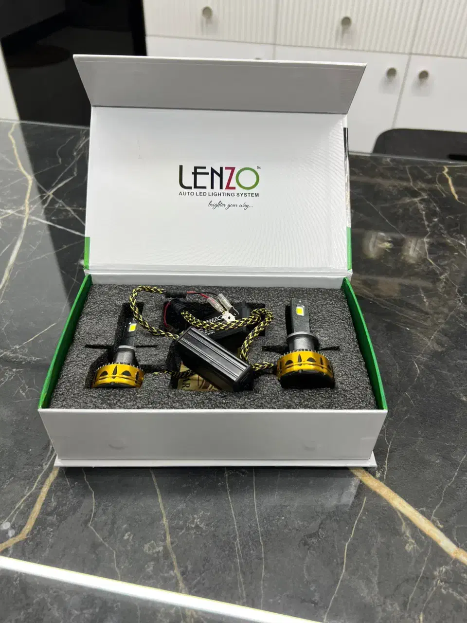 هدلایت لنزو|لامپ و چراغ|زاهدان, |دیوار