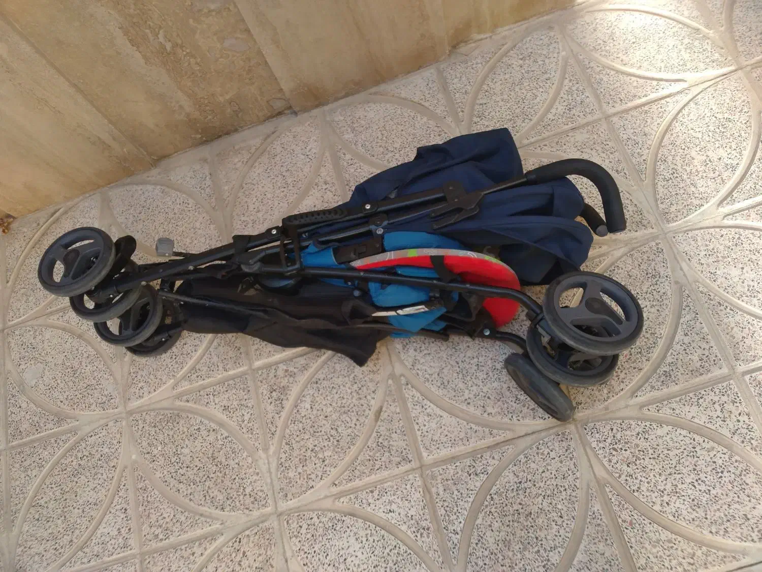 کالسکه خارجی برند جویی|کالسکه و لوازم جانبی|کرج, کمال‌شهر|دیوار