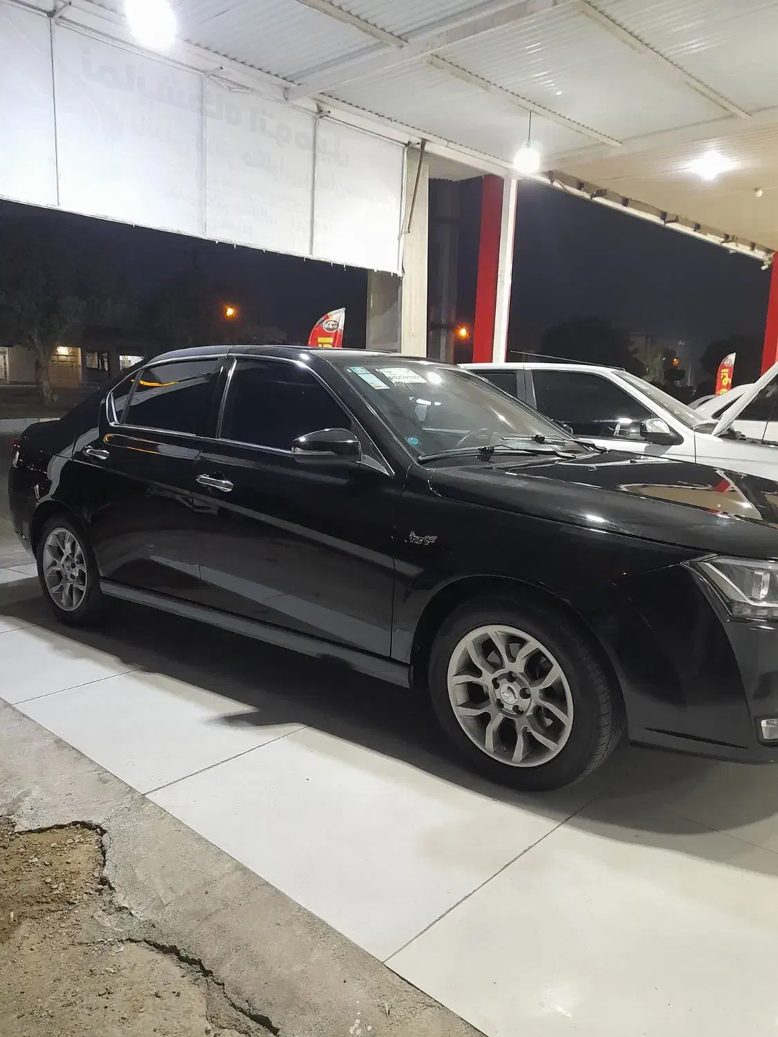 دنا پلاس مشکی آبنوس|خودرو سواری و وانت|بهبهان, |دیوار