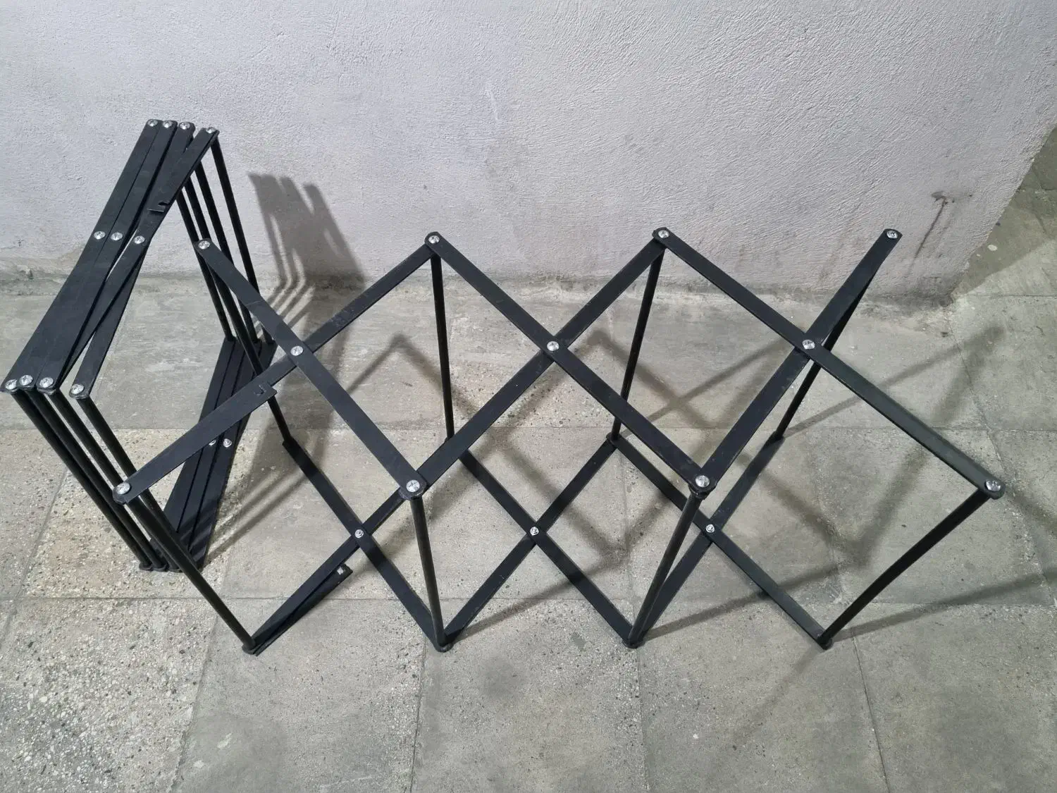 پایه استند فلزی گلدان ـ بند چرمی آویز شلوار|گل و گیاه طبیعی|تهران, مجیدآباد|دیوار