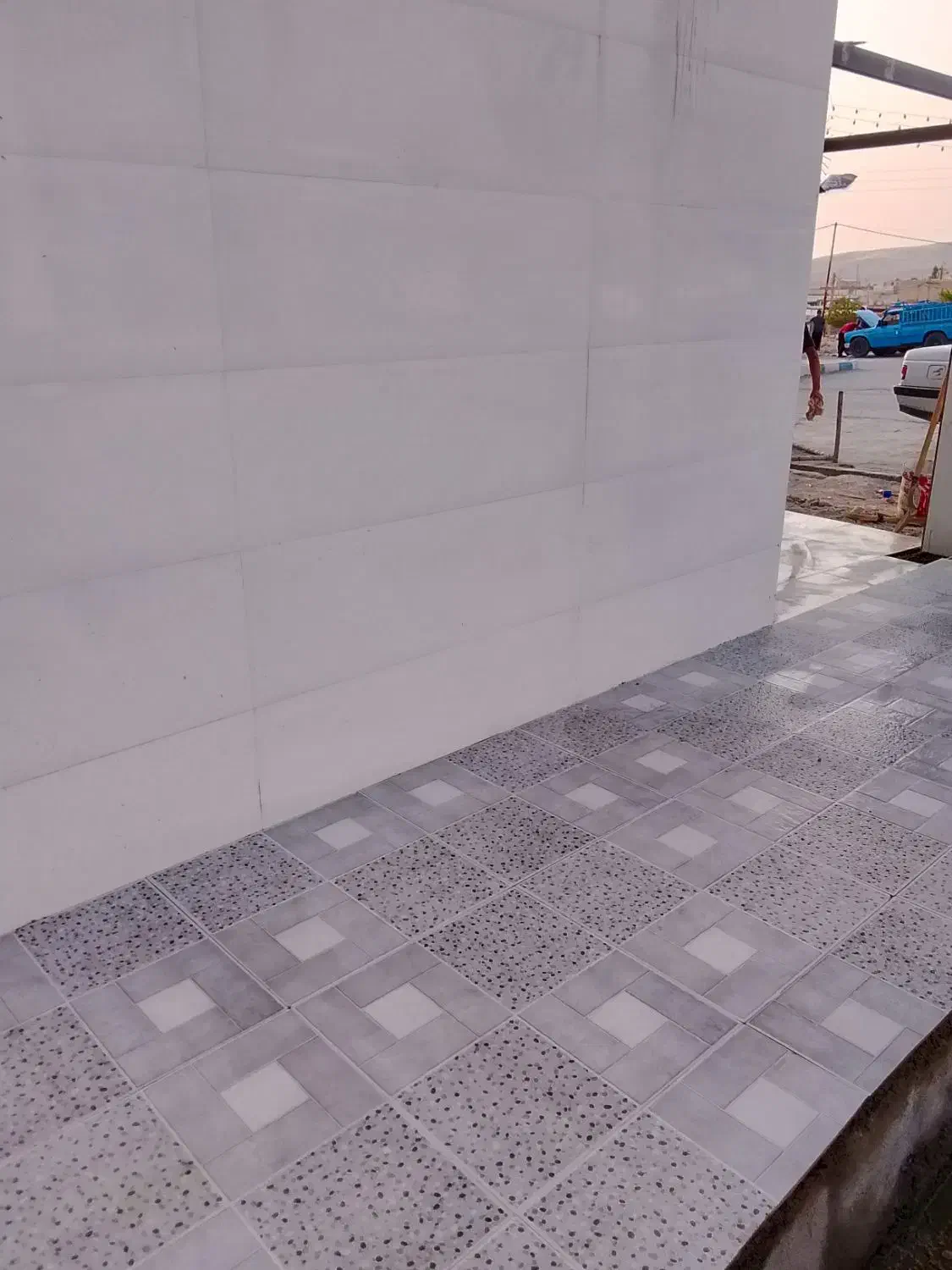 نصب لوله کشی آب و فاضلاب کاشی کاری نما ساختمان|خدمات پیشه و مهارت|باغ ملک, |دیوار