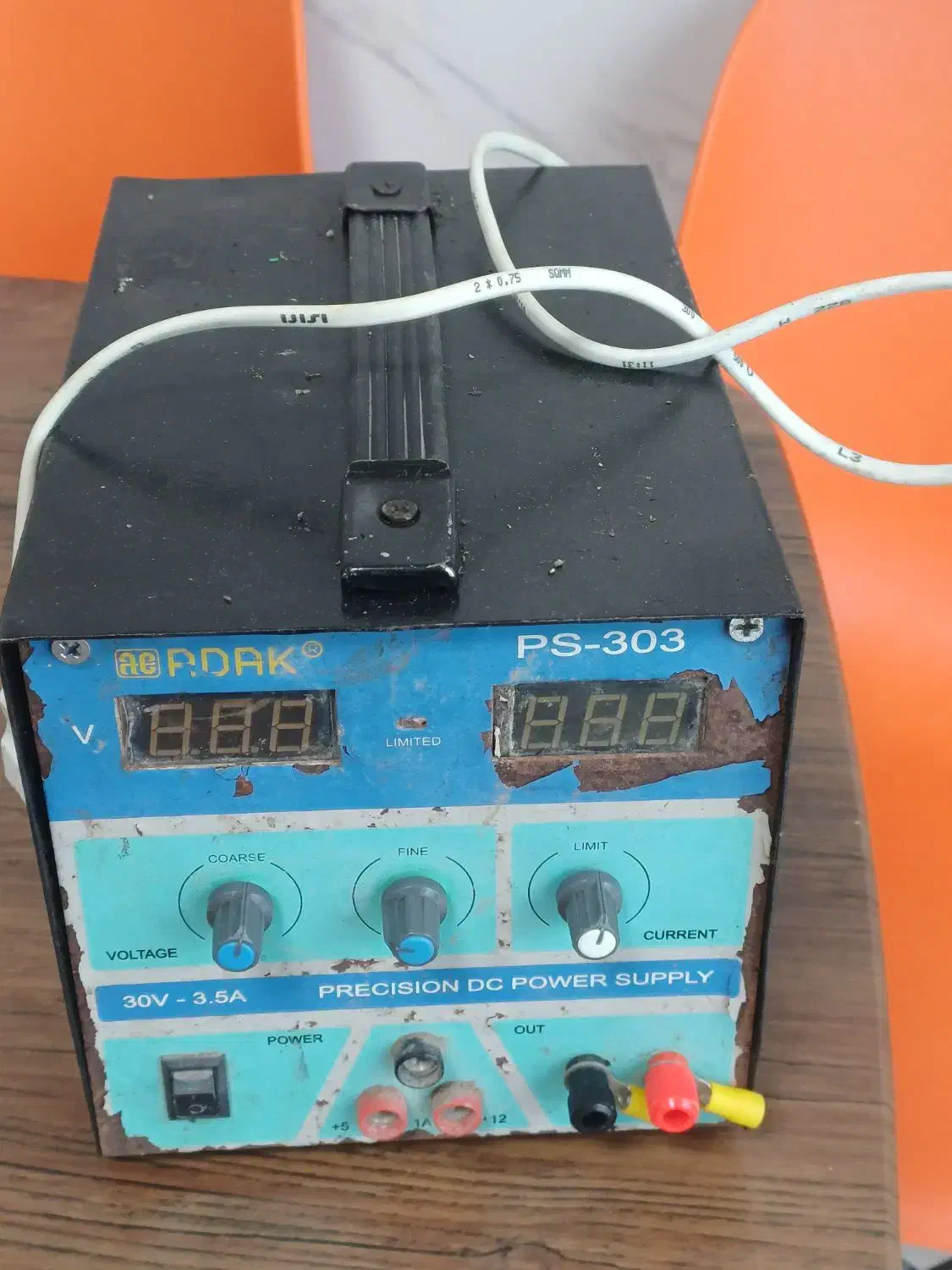 دسگاه تغذیه برق|لوازم جانبی موبایل و تبلت|احمدسرگوراب, |دیوار