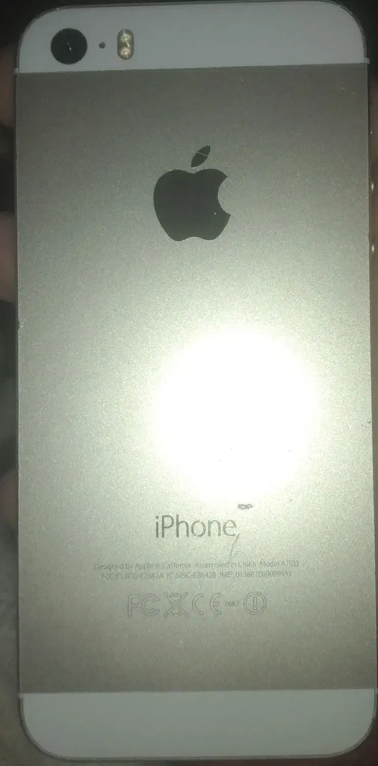 اپل iPhone 5s با حافظهٔ ۳۲ گیگابایت|موبایل|میناب, |دیوار