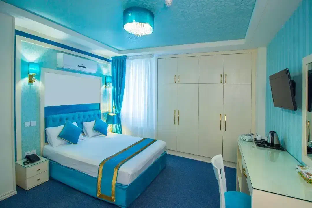 تور مشهد الرضا بالاترین کیفیت|تور و چارتر|شیراز, باغ تخت|دیوار