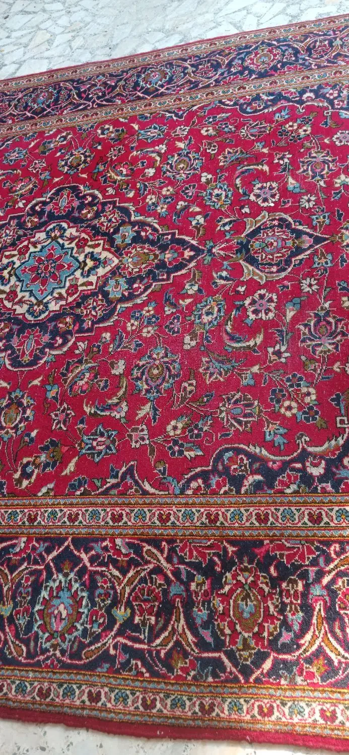 فرش دستبافت ۹ متری کار کرده|فرش|رشت, نامجو|دیوار