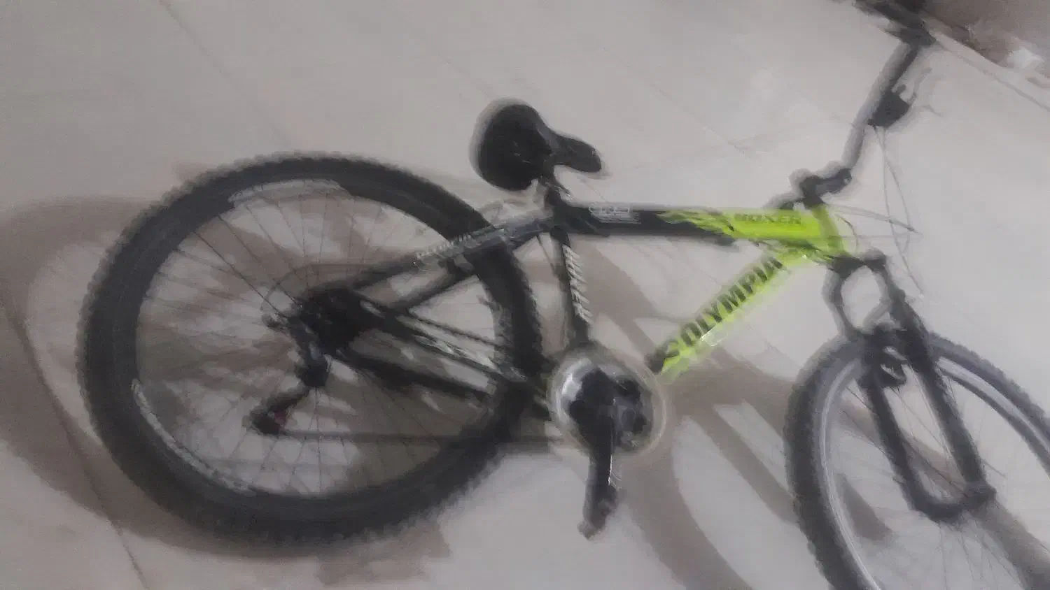 دوچرخ|دوچرخه، اسکیت، اسکوتر|اندیمشک, |دیوار