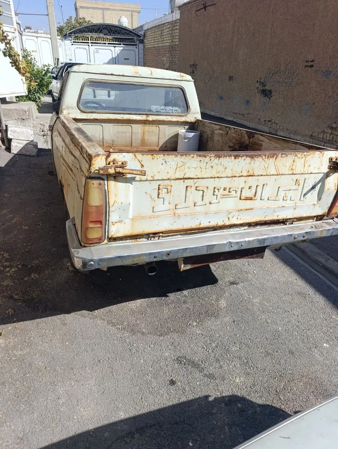 پیکان بار مدل 81اسقاطی|خودرو سواری و وانت|مرودشت, استادیوم|دیوار