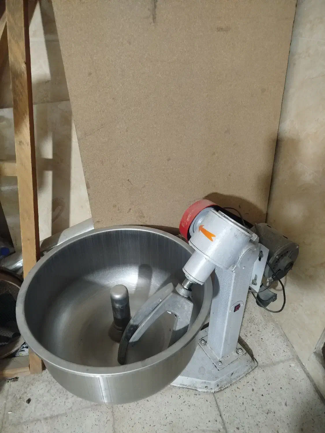 خمیرگیر۴۰کیلویی|کافی‌شاپ و رستوران|بهارستان, |دیوار