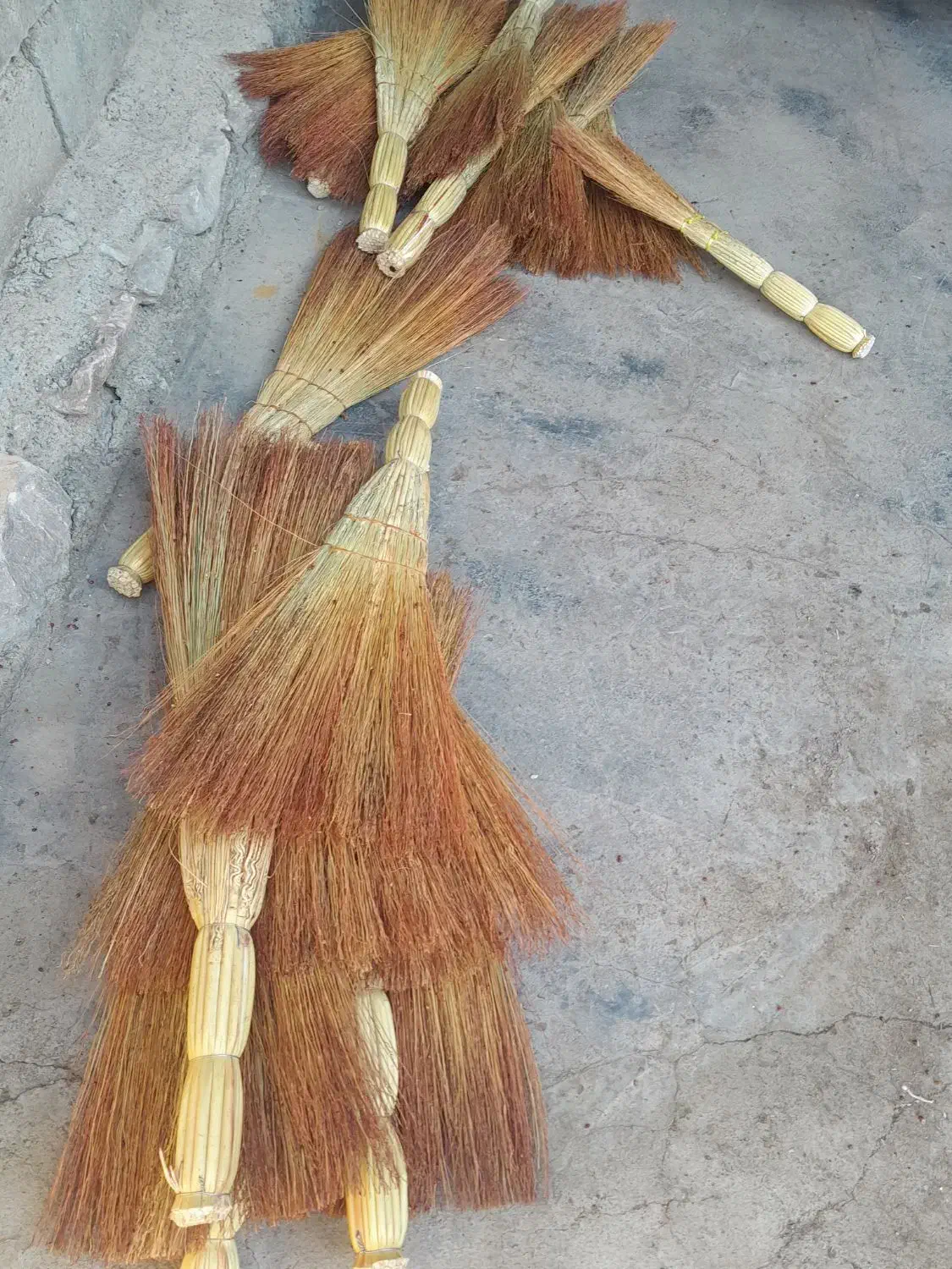 جارو درجه ۱|لوازم نظافت|کامیاران, |دیوار