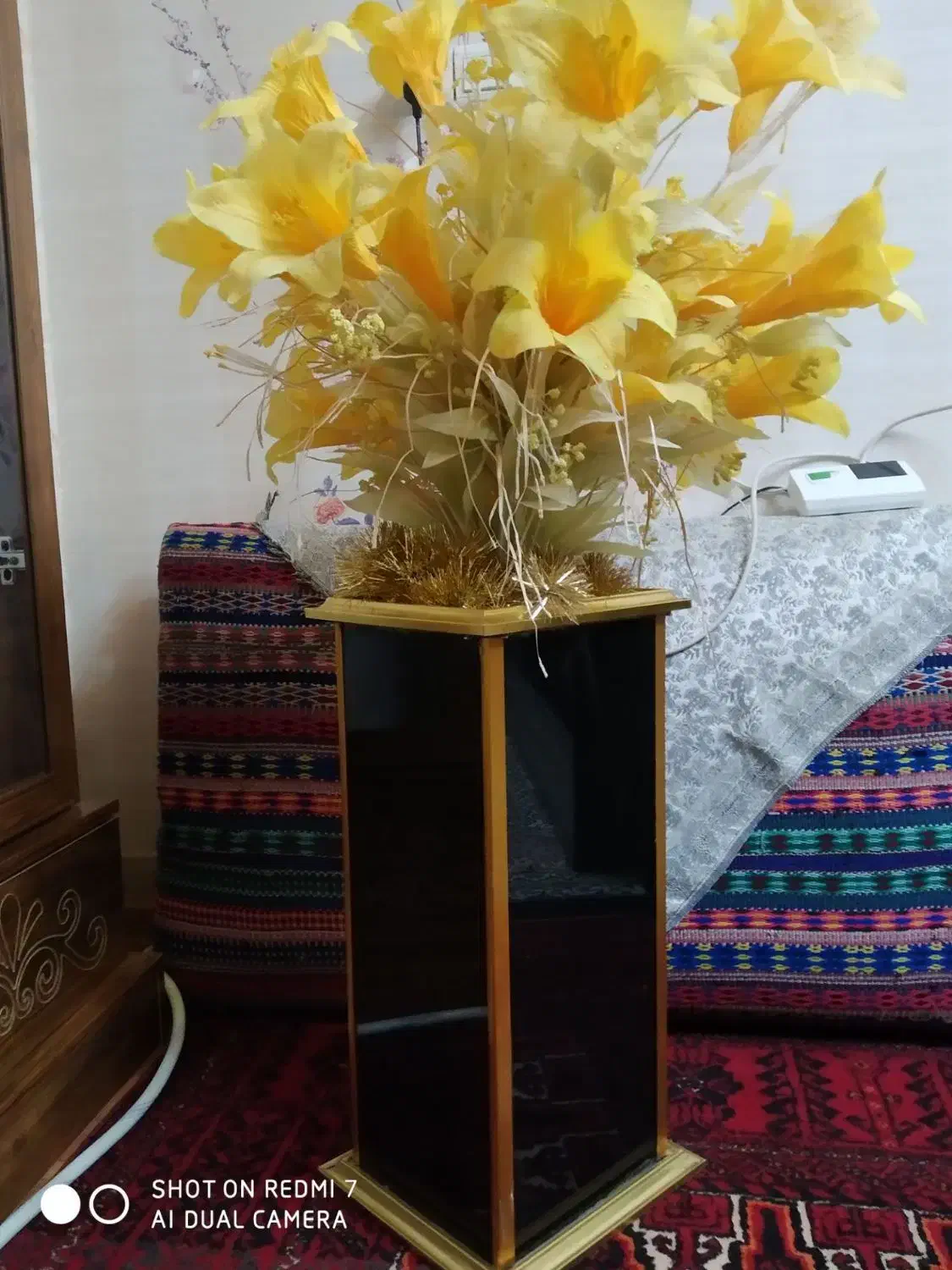 گلدان گل مصنوعی|گل مصنوعی|بیرجند, |دیوار