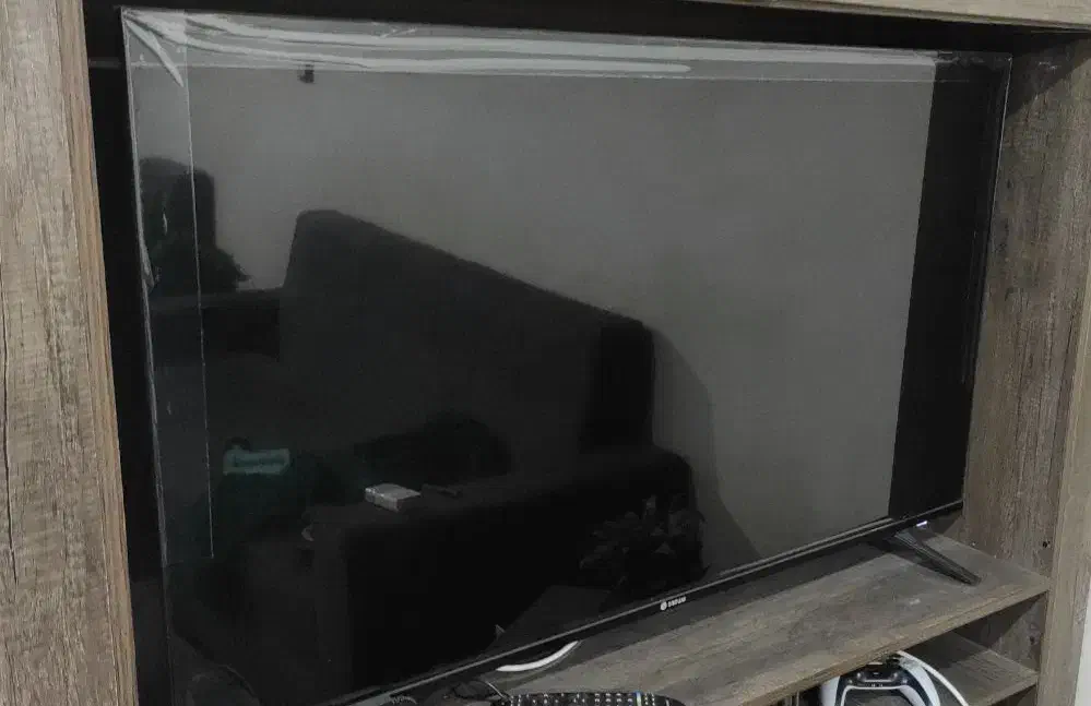 ۵۰ اینچ LED اسنوا4k smart|تلویزیون و پروژکتور|یاسوج, |دیوار