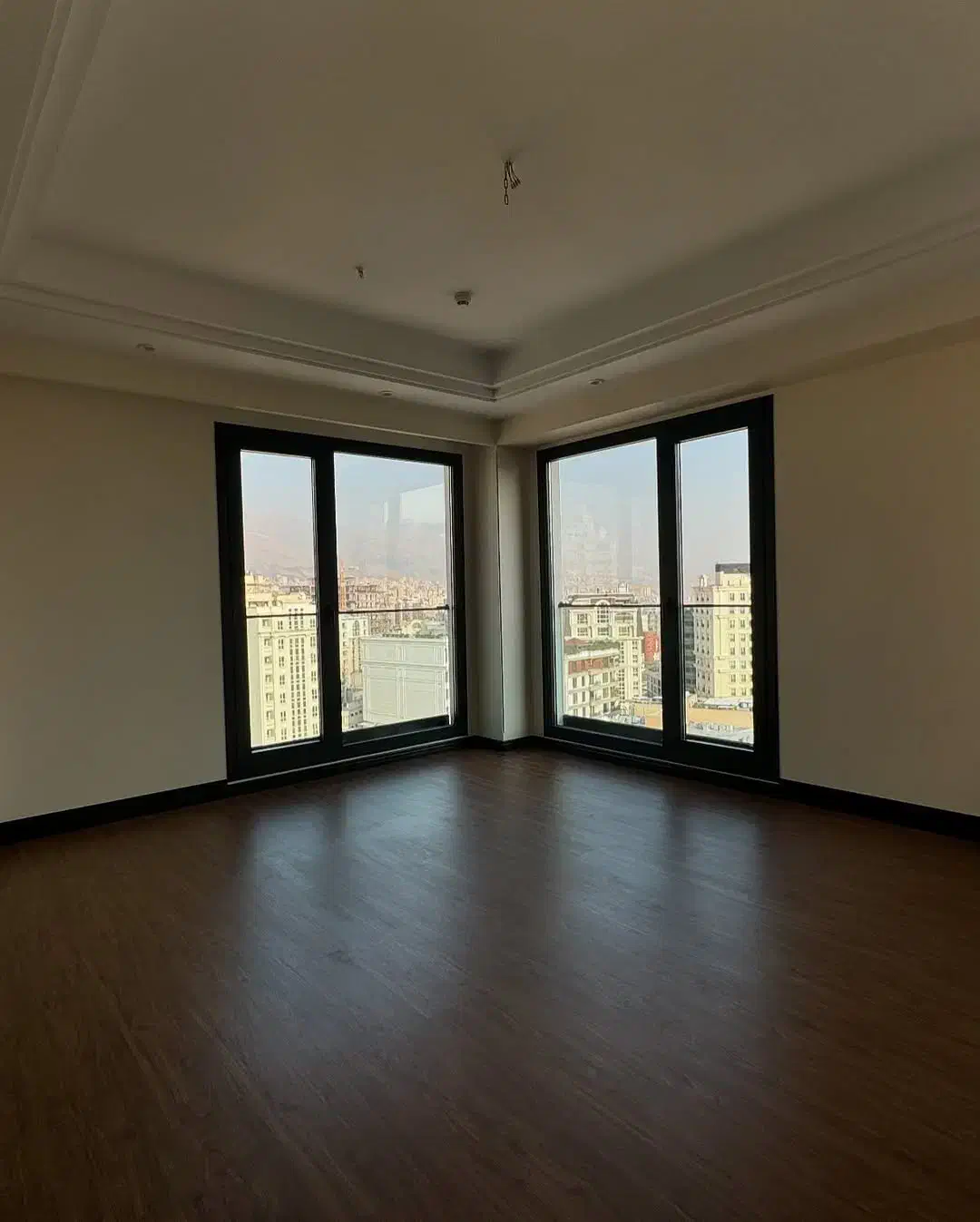 تاپ لوکیشن فرمانیه شرقی/142متر/3خواب