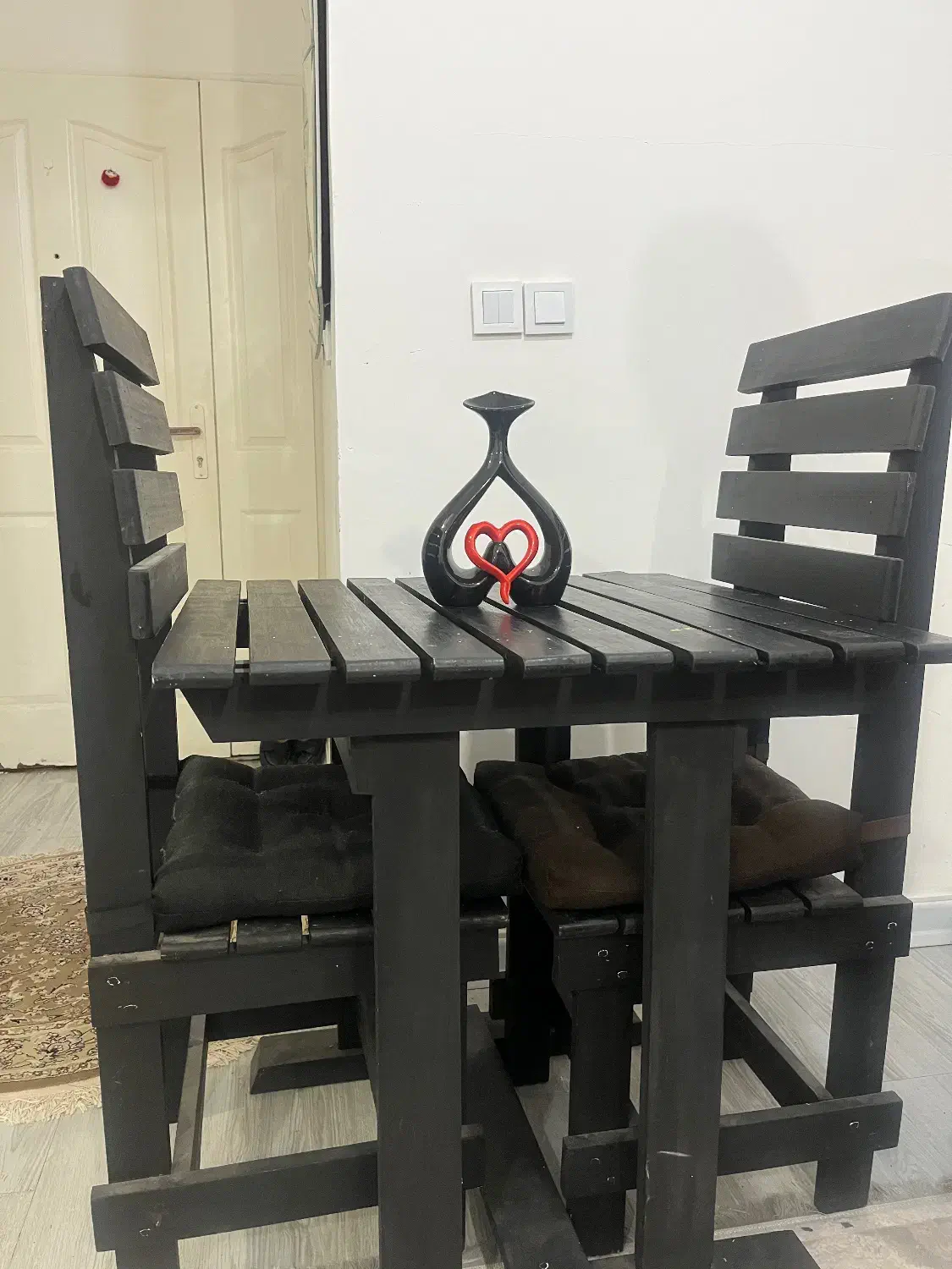 میز و دراور لباسی|میز و صندلی غذاخوری|بندرعباس, |دیوار