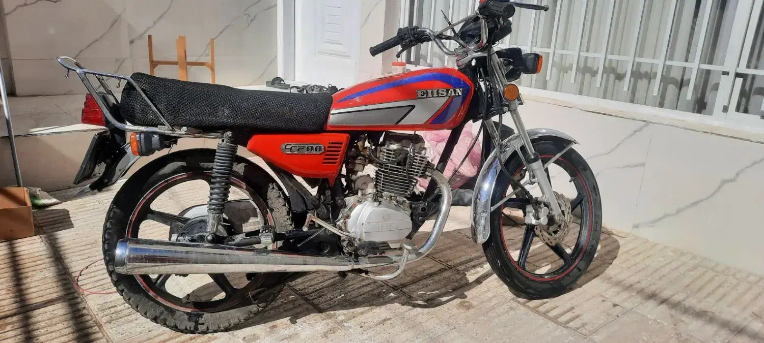 احسان ۲۰۰|موتورسیکلت|سبزوار, شرق کال میانی|دیوار