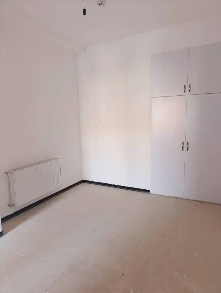 95متری دوخوابه با پارکینگ مسقف|فروش آپارتمان|پرند, فاز ۲|دیوار