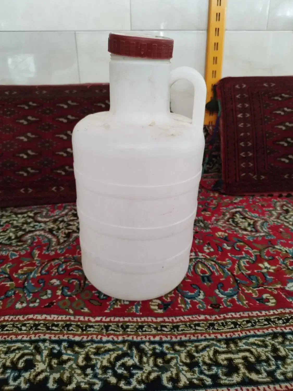تعدادی دبه خالی خیارشور|ظروف نگهدارنده، پلاستیکی، یک‌بارمصرف|کرمان, |دیوار
