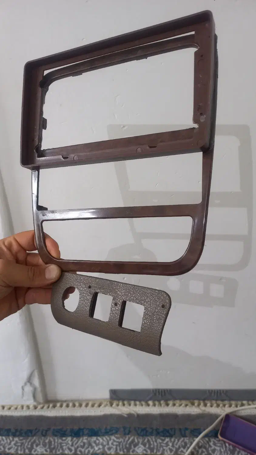 قاب مانیتور۱۱ اینچ|قطعات یدکی و لوازم جانبی|زرگرشهر, |دیوار