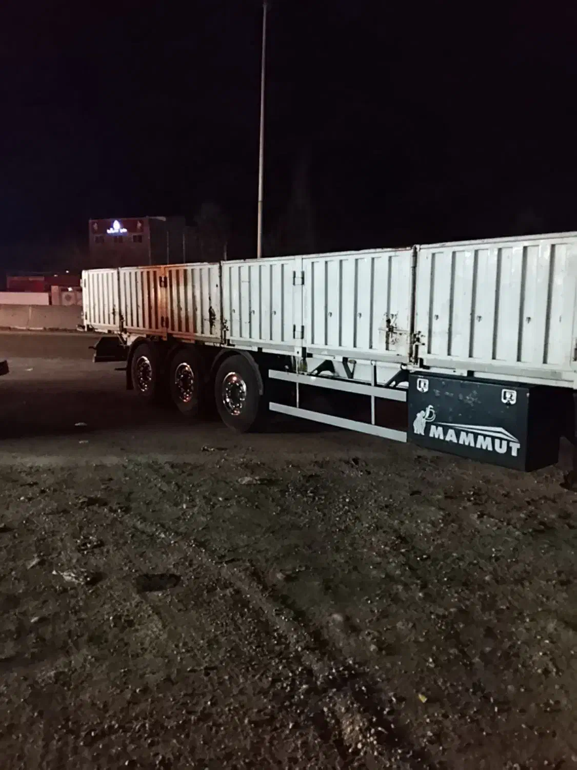 کف لبه ماموت|خودرو سنگین|فیروزکوه, |دیوار