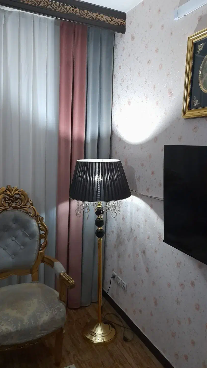 دوتا والان پرده دو طرف قیمت ۲تومن|پرده، رانر، رومیزی|بروجرد, |دیوار