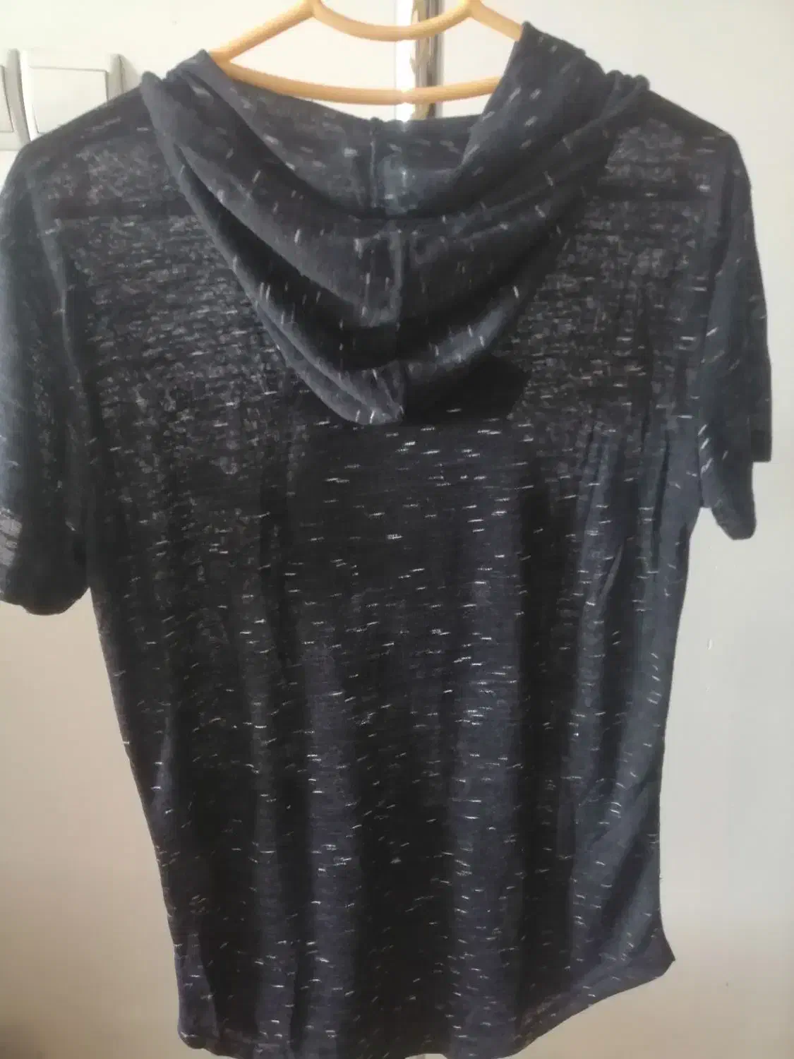 لباس پسرانه|لباس|صدرا-فارس, فاز ۱|دیوار