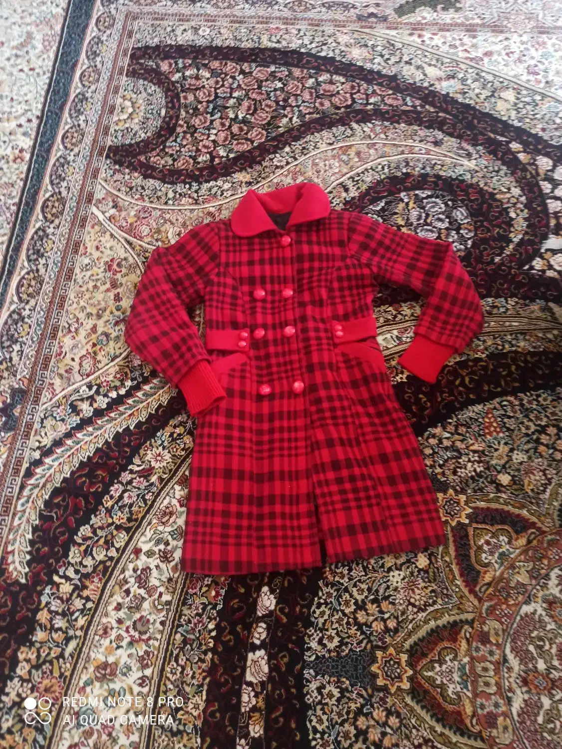 لباس دخترانه|لباس|تربت‌حیدریه, کاشانی|دیوار