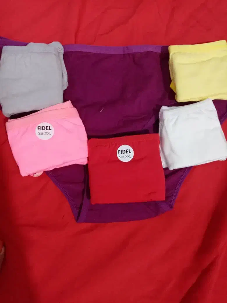 لباس زیر|لباس|خرمدره, |دیوار